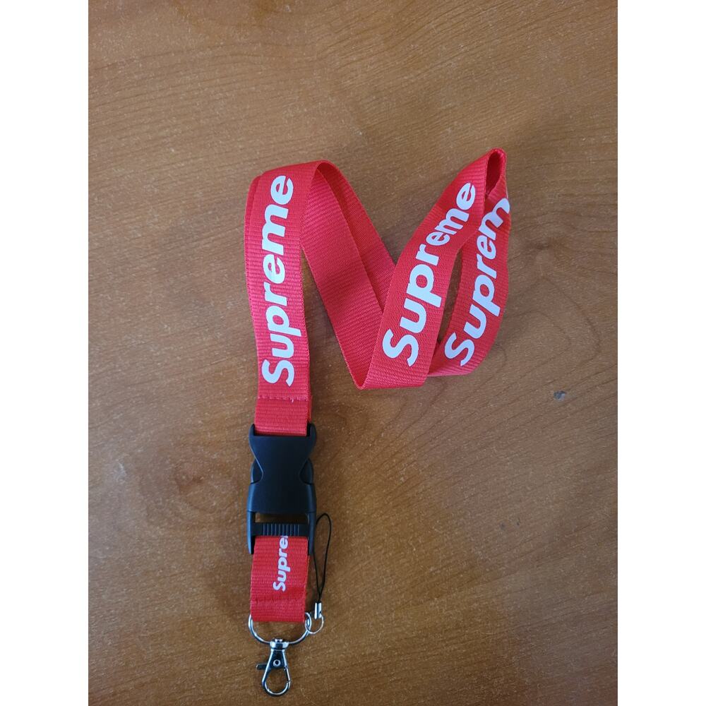 Brand New Famous Clothing Supreme Logo Red One Size Lanyard with Metal Clip